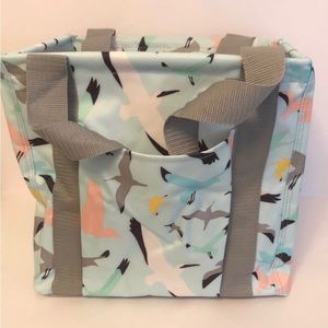 ⭐️Brand NEW Thirty-One - Small Utility Tote - Flights of Fancy pattern ⭐️